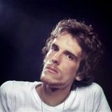 Imagen del artista Luis Alberto Spinetta