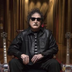 Foto do artista Charly García